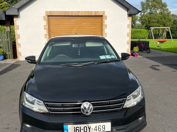 Volkswagen Jetta Saloon, Diesel, 2016, Black