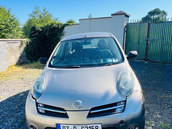 Nissan Micra Hatchback, Petrol, 2007, Gold