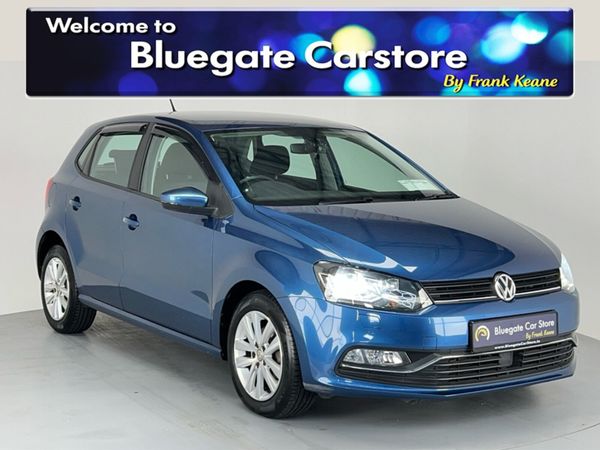Volkswagen Polo Hatchback, Petrol, 2017, Blue