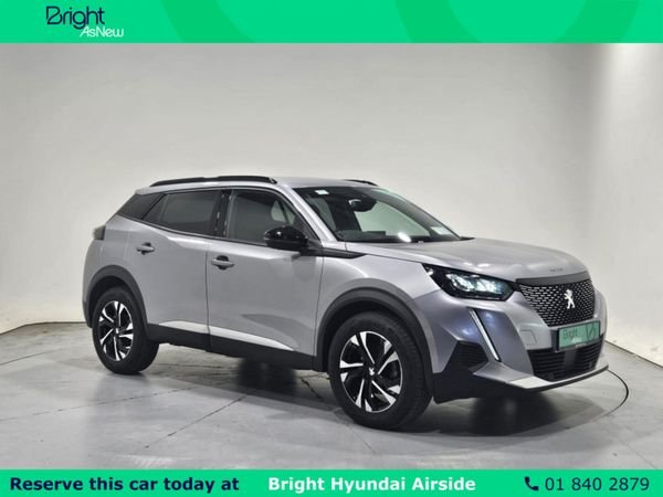 Peugeot 2008 MPV, Petrol, 2023, Grey