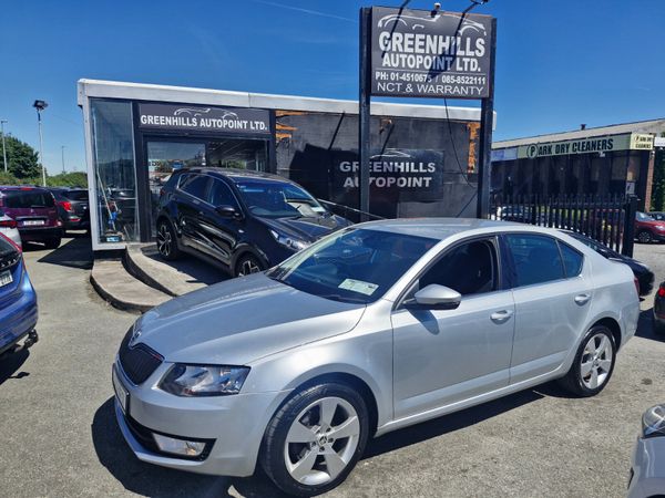 Skoda Octavia Saloon, Diesel, 2016, Silver