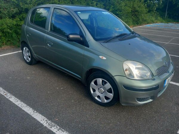 Toyota Yaris Hatchback, Petrol, 2004, Green
