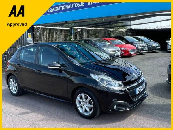 Peugeot 208 Hatchback, Petrol, 2015, Black