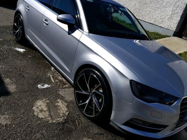 Audi A3 Hatchback, Petrol, 2014, Silver