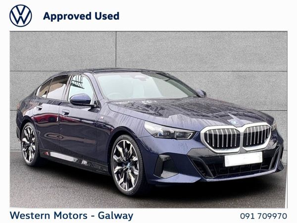 BMW 5-Series Saloon, Petrol Hybrid, 2024, Blue