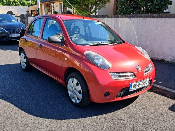 Nissan Micra Hatchback, Petrol, 2006, Red