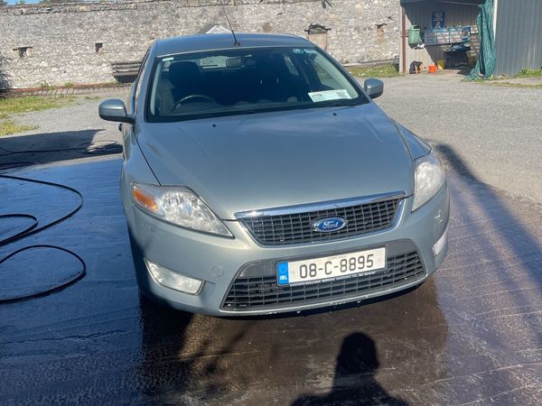 Ford Mondeo Hatchback, Petrol, 2008, Grey