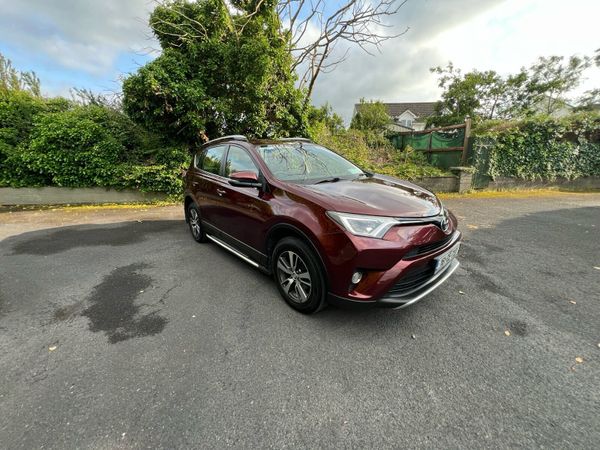 Toyota RAV4 SUV, Diesel, 2016, Red