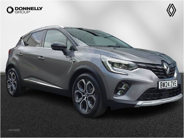 Renault Captur , Hybrid, 2024, Grey