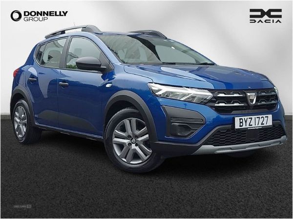 Dacia Sandero Stepway , Petrol, 2021, Blue