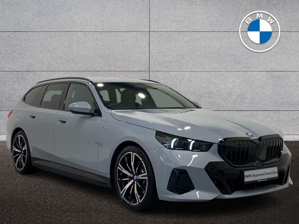 BMW 5-Series Estate, Petrol Plug-in Hybrid, 2024, Grey
