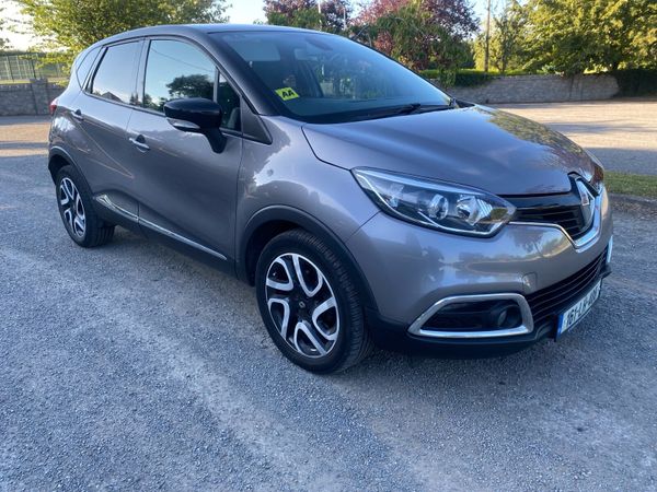 Renault Captur Hatchback, Diesel, 2016, Grey