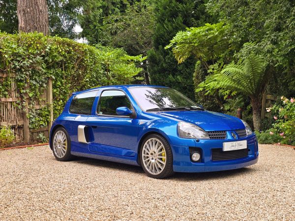 Renault Clio Hatchback, Petrol, 2005, Blue