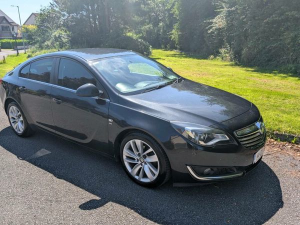 Vauxhall Insignia Hatchback, Diesel, 2014, Black