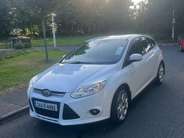 Ford Focus Hatchback, Diesel, 2014, White