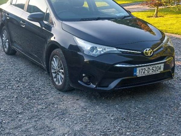 Toyota Avensis Saloon, Diesel, 2017, Black