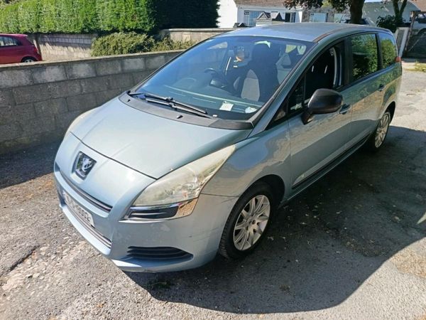 Peugeot 5008 MPV, Diesel, 2010, Blue