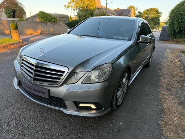Mercedes-Benz E-Class Saloon, Diesel, 2010, Silver