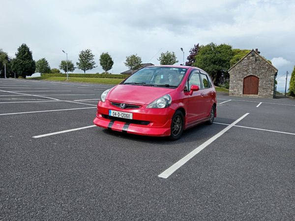 Honda Fit Hatchback, Petrol, 2004, Red