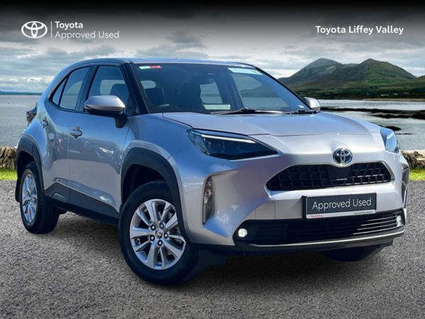 Toyota Yaris Hatchback, Petrol Hybrid, 2022, Grey