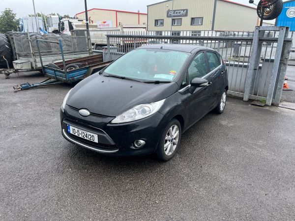 Ford Fiesta Hatchback, Diesel, 2010, Black