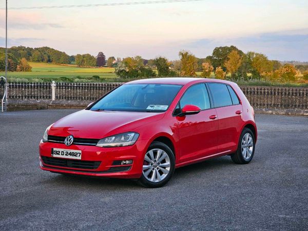 Volkswagen Golf Hatchback, Petrol, 2013, Red