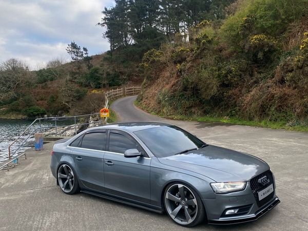Audi A4 Saloon, Diesel, 2015, Grey