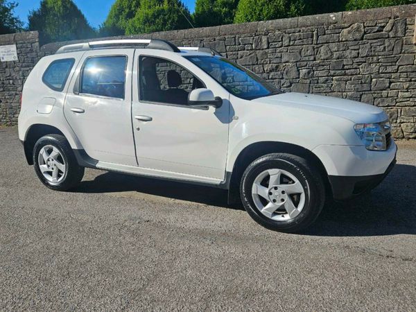 Dacia Duster SUV, Diesel, 2014, White