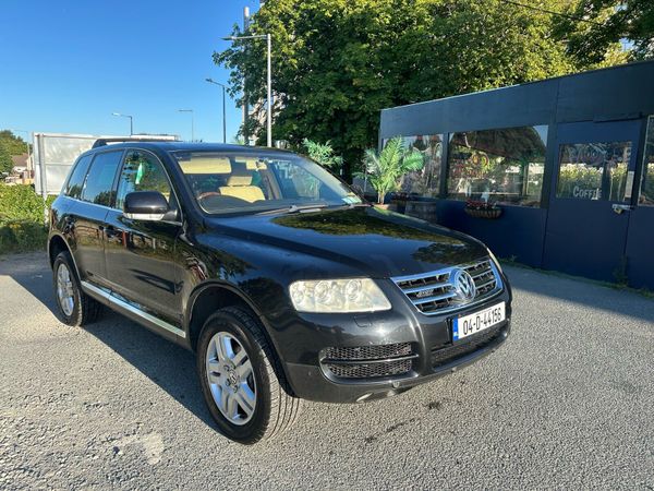 Volkswagen Touareg SUV, Petrol, 2004, Black