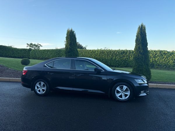 Skoda Superb Saloon, Diesel, 2017, Black