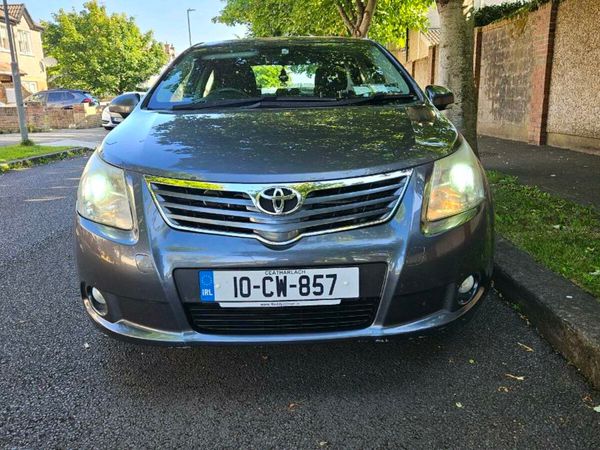 Toyota Avensis Saloon, Diesel, 2010, Grey