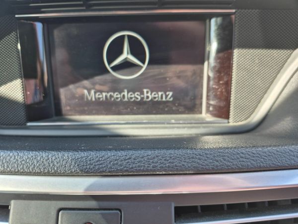 Mercedes-Benz E-Class Saloon, Diesel, 2010, Silver