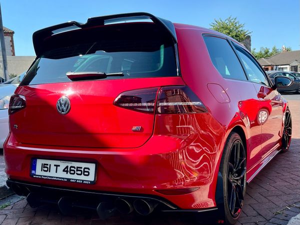 Volkswagen Golf Hatchback, Petrol, 2015, Red
