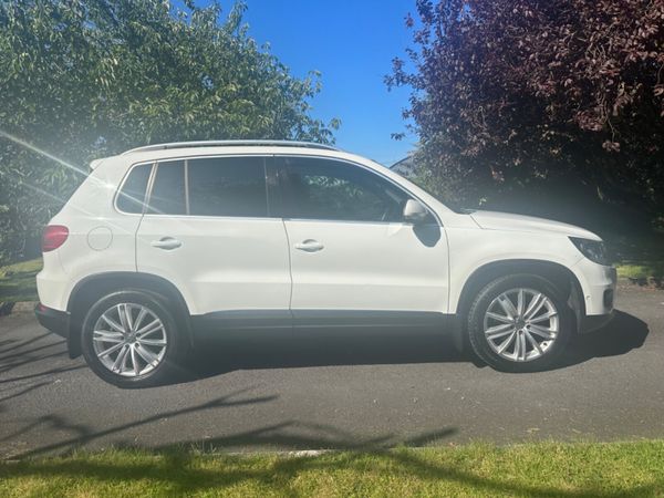 Volkswagen Tiguan SUV, Diesel, 2015, White