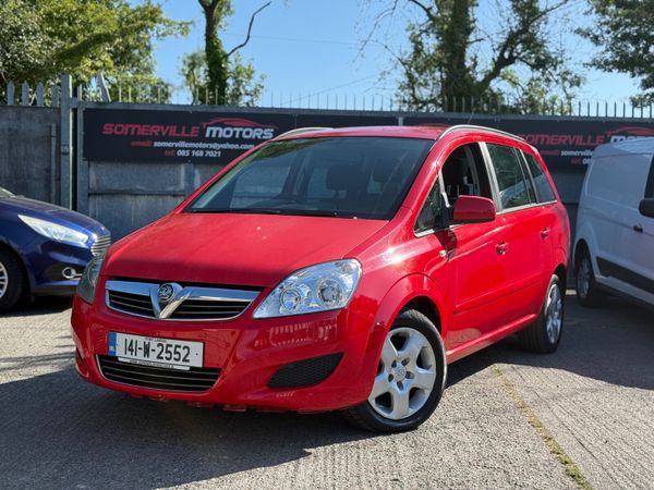 Opel Zafira MPV, Diesel, 2014, Red