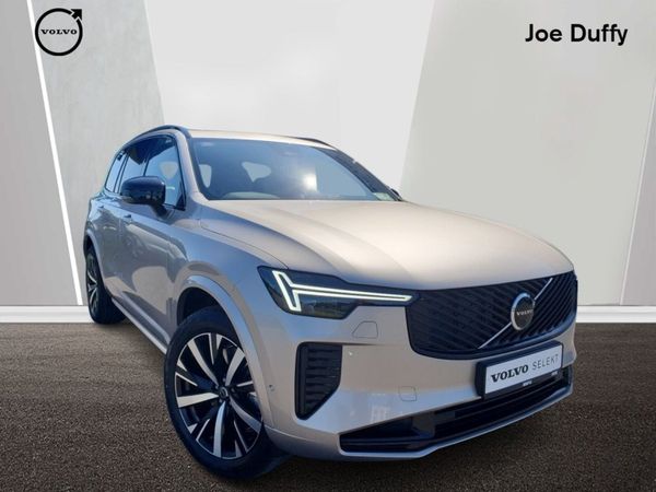 Volvo XC90 SUV, Petrol Plug-in Hybrid, 2025, Gold