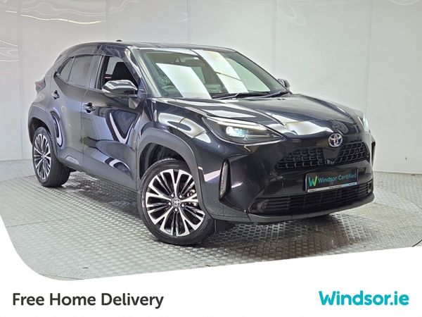 Toyota Yaris Cross Crossover, Petrol Hybrid, 2023, Black