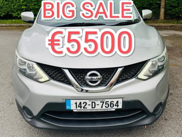 Nissan Qashqai Hatchback, Diesel, 2014, Silver