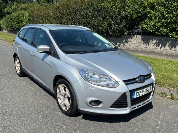 Ford Focus Hatchback, Diesel, 2013, Silver