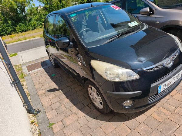 Hyundai i10 Hatchback, Petrol, 2010, Black