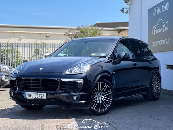 Porsche Cayenne SUV, Petrol Plug-in Hybrid, 2016, Black