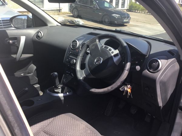 Nissan Qashqai Hatchback, Petrol, 2007, Silver