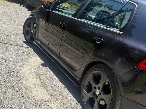Volkswagen Golf Hatchback, Petrol, 2007, Black
