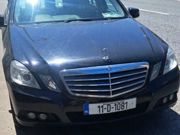 Mercedes-Benz E-Class Saloon, Diesel, 2011, Black