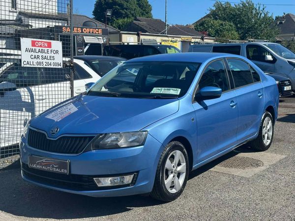 Skoda Rapid Saloon, Petrol, 2013, Blue