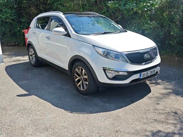 Kia Sportage SUV, Diesel, 2015, White