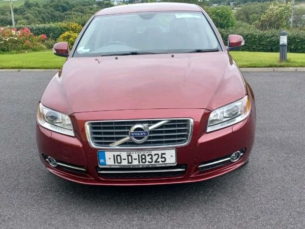 Volvo S80 Saloon, Diesel, 2010, Red