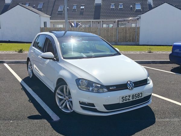 Volkswagen Golf Hatchback, Diesel, 2015, White