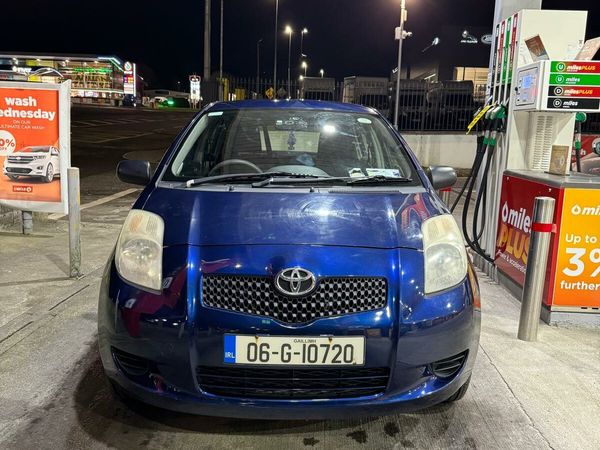 Toyota Yaris Hatchback, Petrol, 2006, Blue