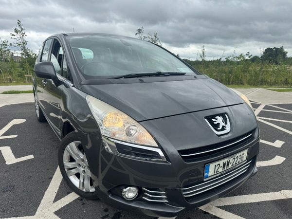 Peugeot 5008 MPV, Diesel, 2012, Grey